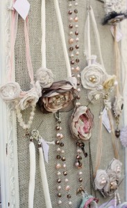 three-french-hens-market-047