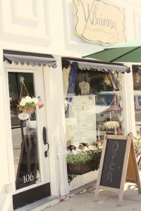 three-french-hens-market-088