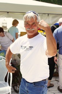 three-french-hens-market-099